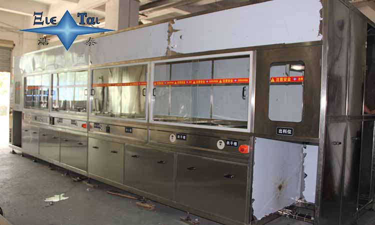 真空碳?xì)涑暡ㄇ逑礄C的優(yōu)勢