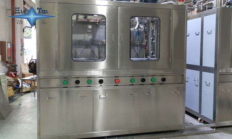 超聲波清洗機(jī)在舞臺燈光行業(yè)的應(yīng)用