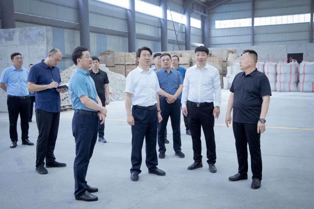 超聲波清洗機在醫療器械和器具清洗中的應用與優勢 超聲波清洗機在醫療器械和器具清洗中的應用與優勢