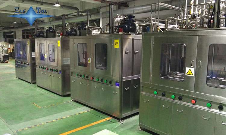 清洗產業衛士:超聲波清洗機在新材料研發中的關鍵作用 清洗產業衛士:超聲波清洗機在新材料研發中的關鍵作用