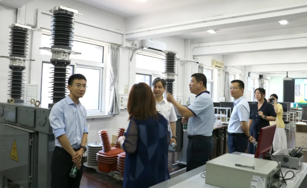 超聲波清洗機的分類與應(yīng)用：了解其屬于什么器械